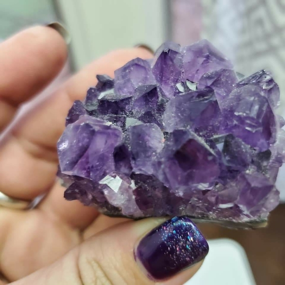 Amethyst Geode Piece - Picture 4 of 6